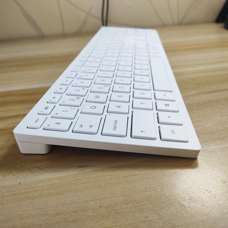 Set tastiera e mouse wireless  - Desk Setup Keyboard recensione e prezzo
